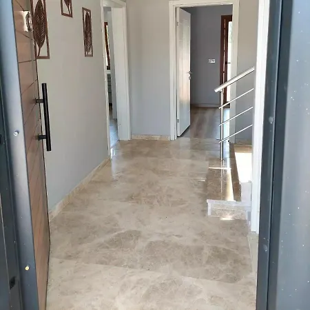 Villa Noyan